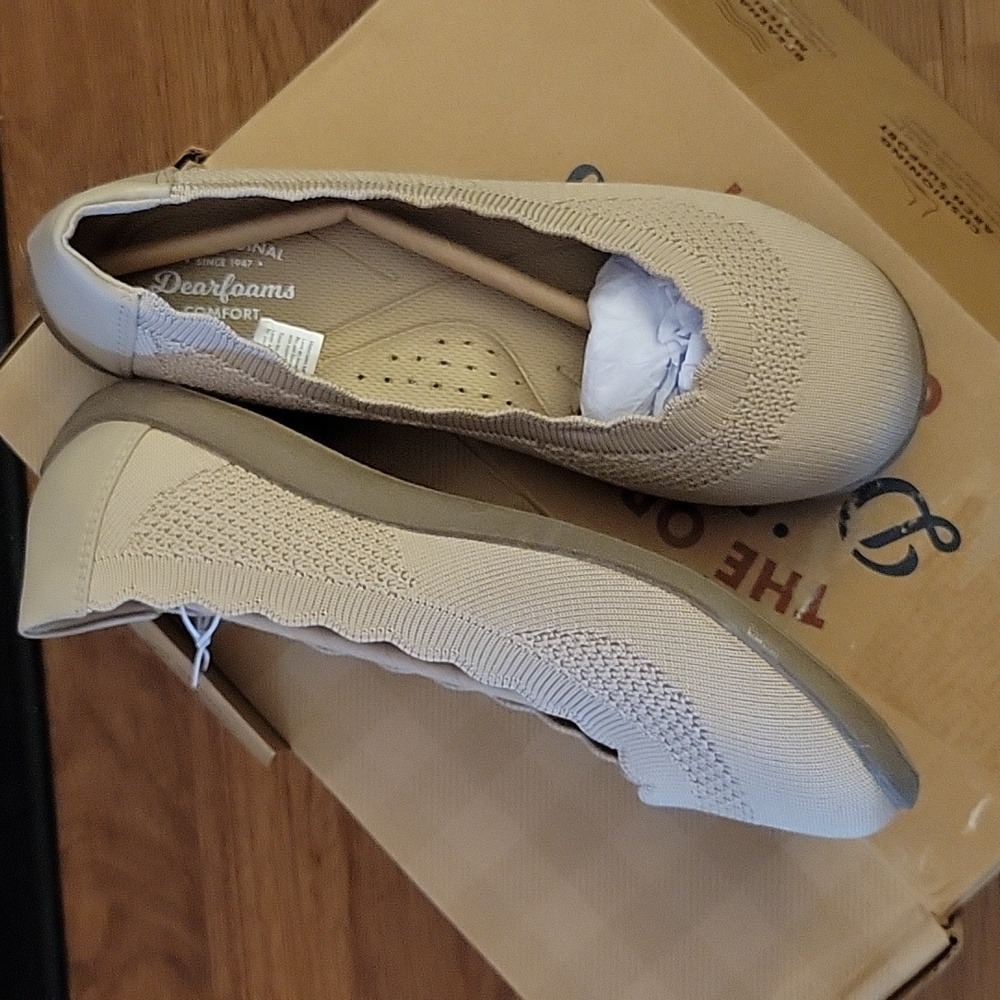 Dearfoams Misty Ballet flat Latte flexible knit rubber sole washable Size 7 NEW…